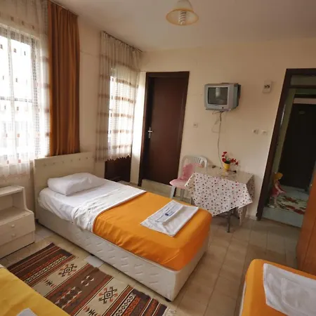 Homestay Akcay Bati